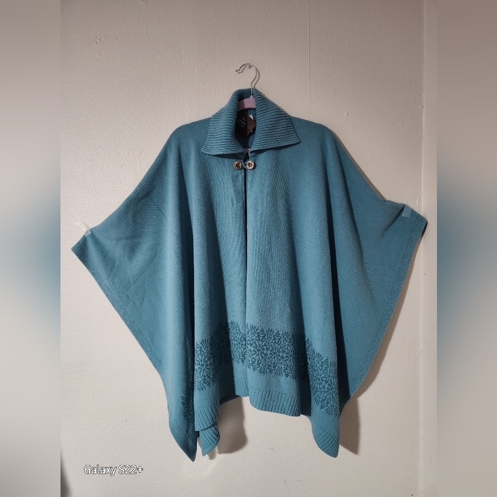 SHANNIE GIRL Teal Women's Poncho with Patterned Hem. Size